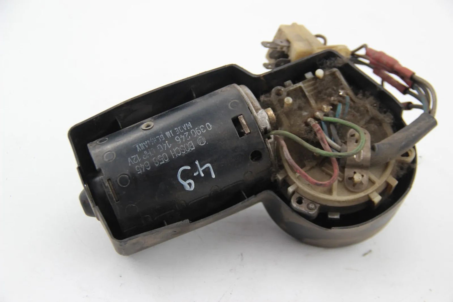 Alfa Romeo 75 1990 RHD Genuine Original Front WIPER MOTOR Bosch 0390246140