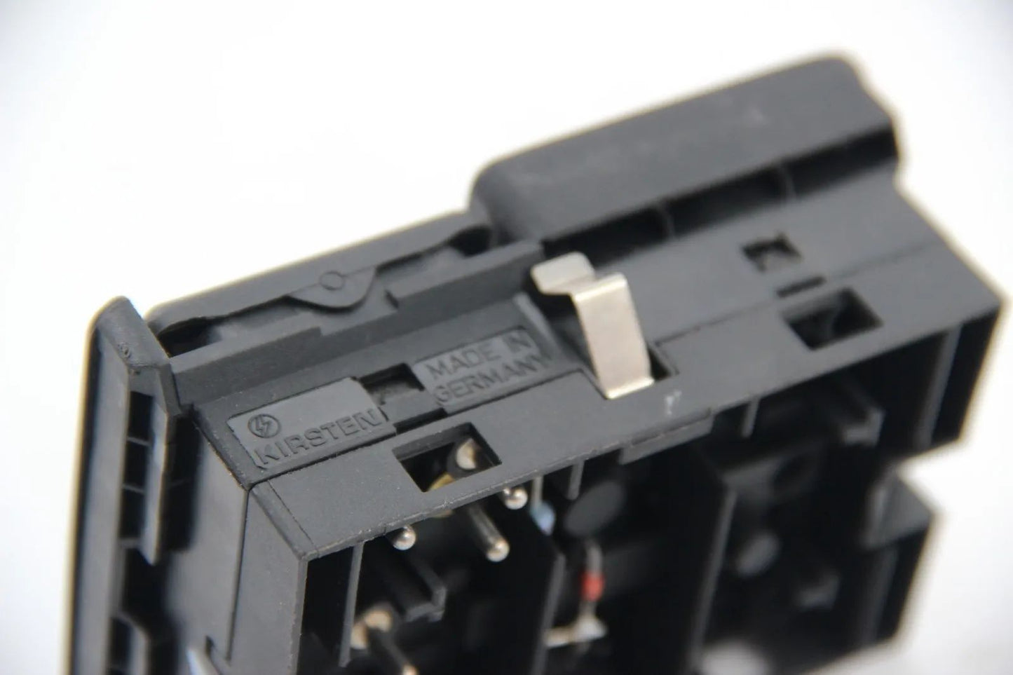 Original BMW E34 5er 518-540i M5  Schalter Elektr.Fensterheber vorne 61311374491