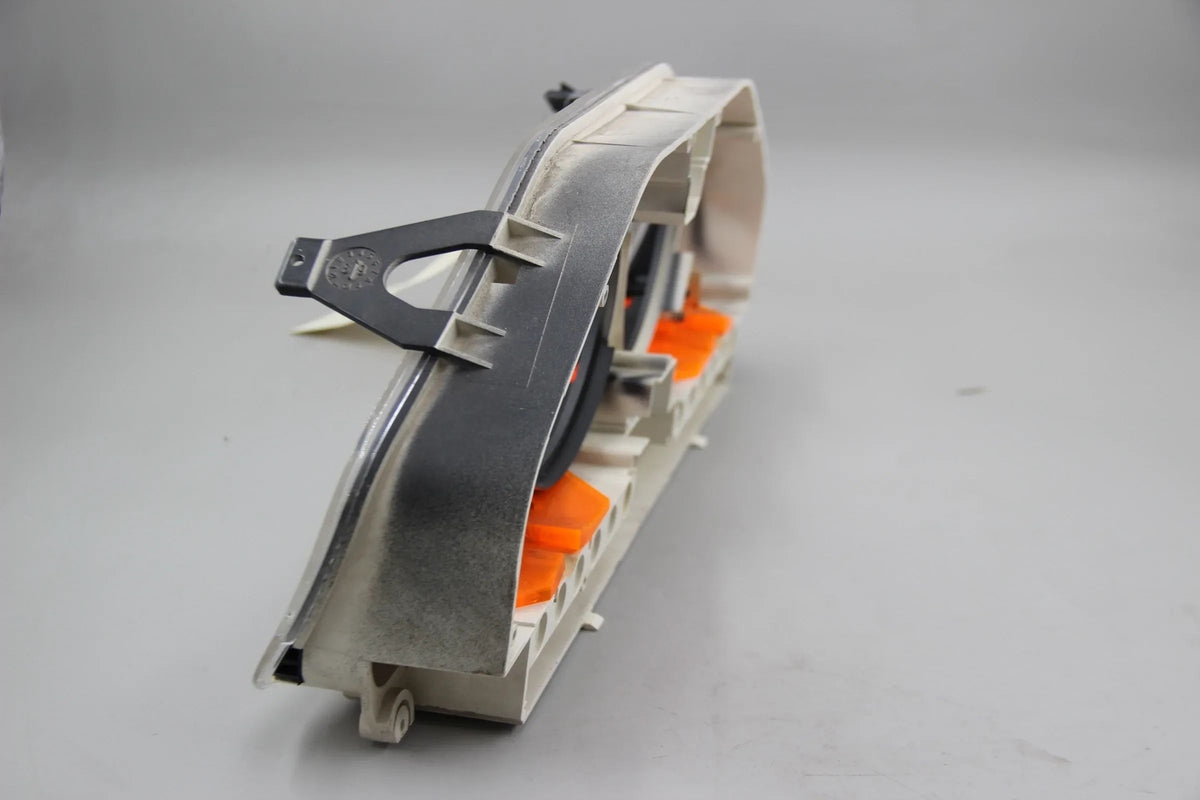Original BMW E30 316i 318i Kombiinstrument Tacho Gehäuse "Quartz"