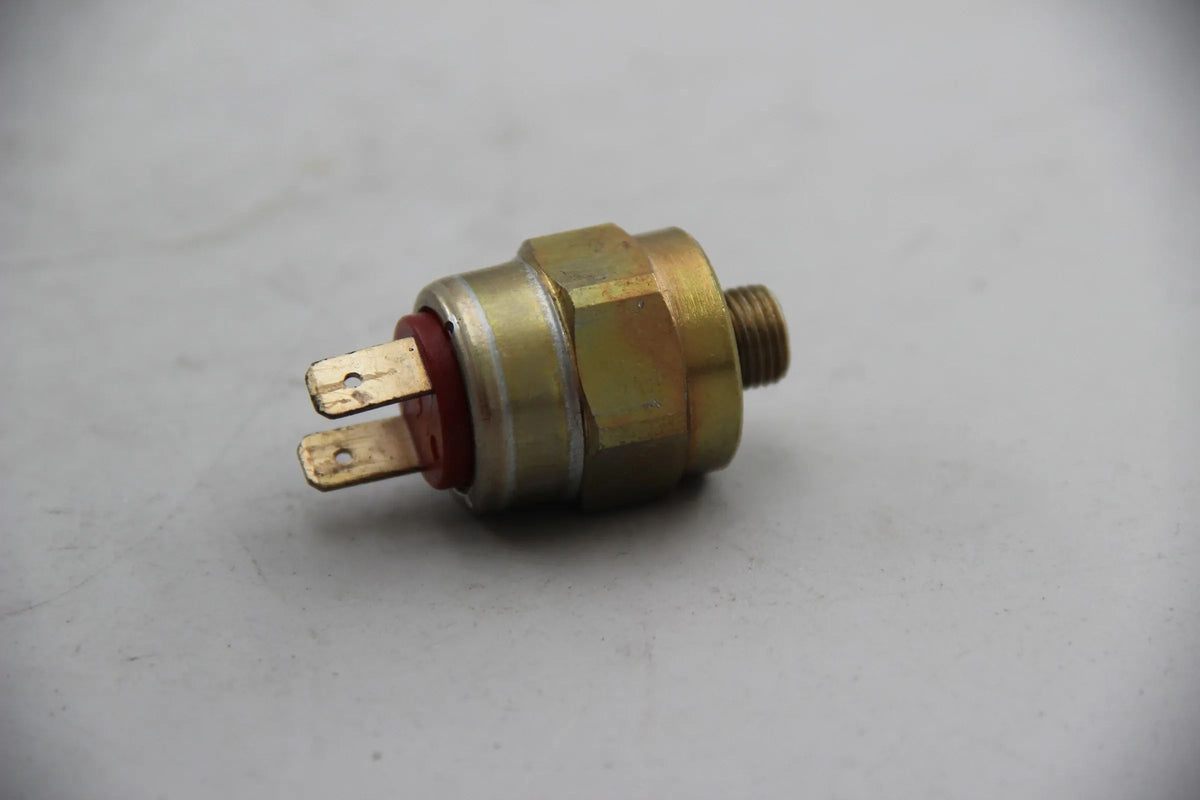 Original BMW E23 728i-745i Limousine Öldruckschalter NOS NLA 61311362977