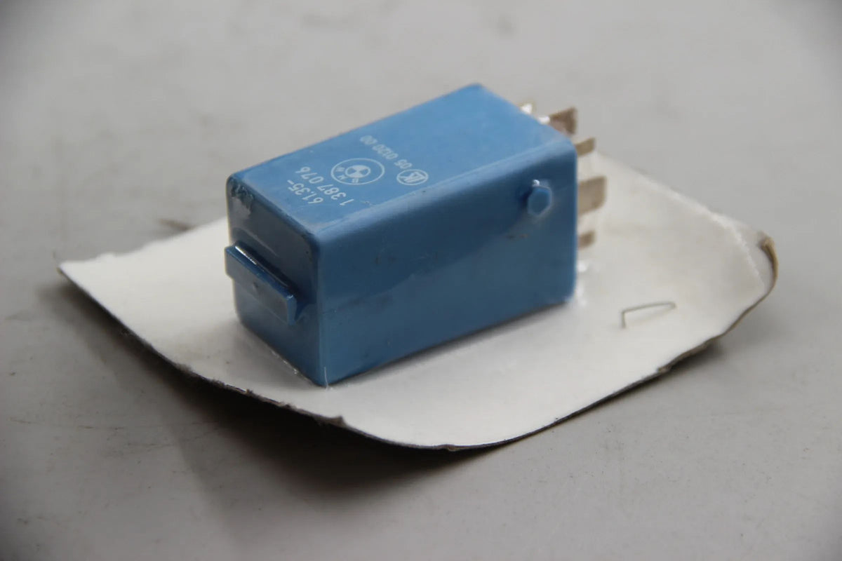 Original BMW E36 316i-325i Limousine Wisch-Wasch-Steuergerät 1387964 61351387076