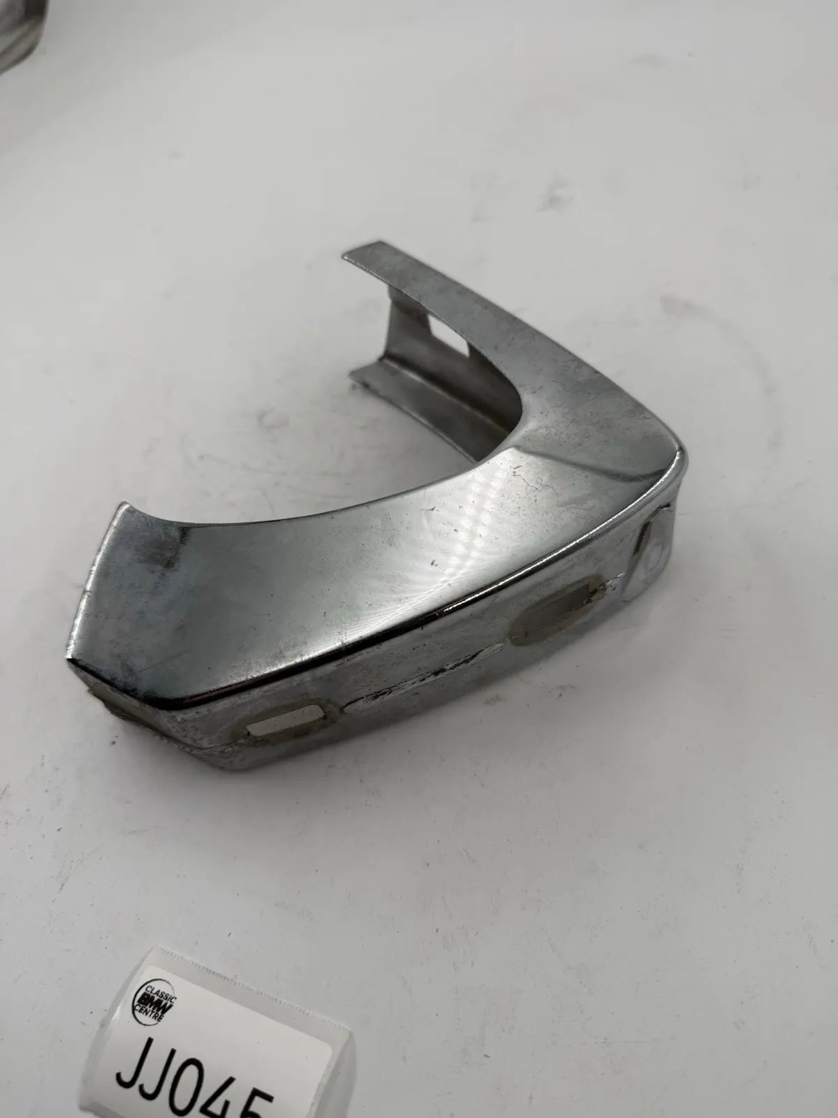 Original BMW E10 1502-2002tii ab 4/71 Stossstangenhorn vorne Links 51111814701