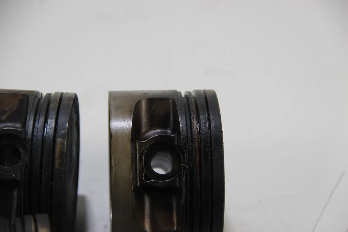 Original BMW E30 M3 S14 S14b23 2.3 4x Kolben Mahle 93v81 93,335mm Piston