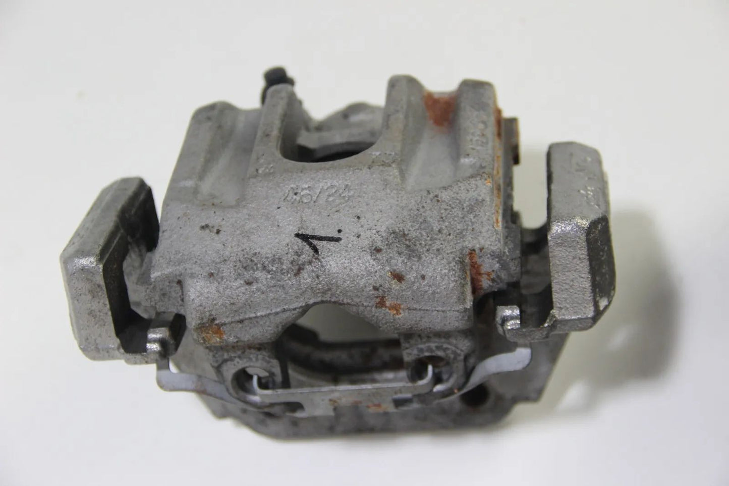 Original BMW E60 M5 S85 V10 Bremssattel Sattelhalter Vorne Hinten Links Rechts