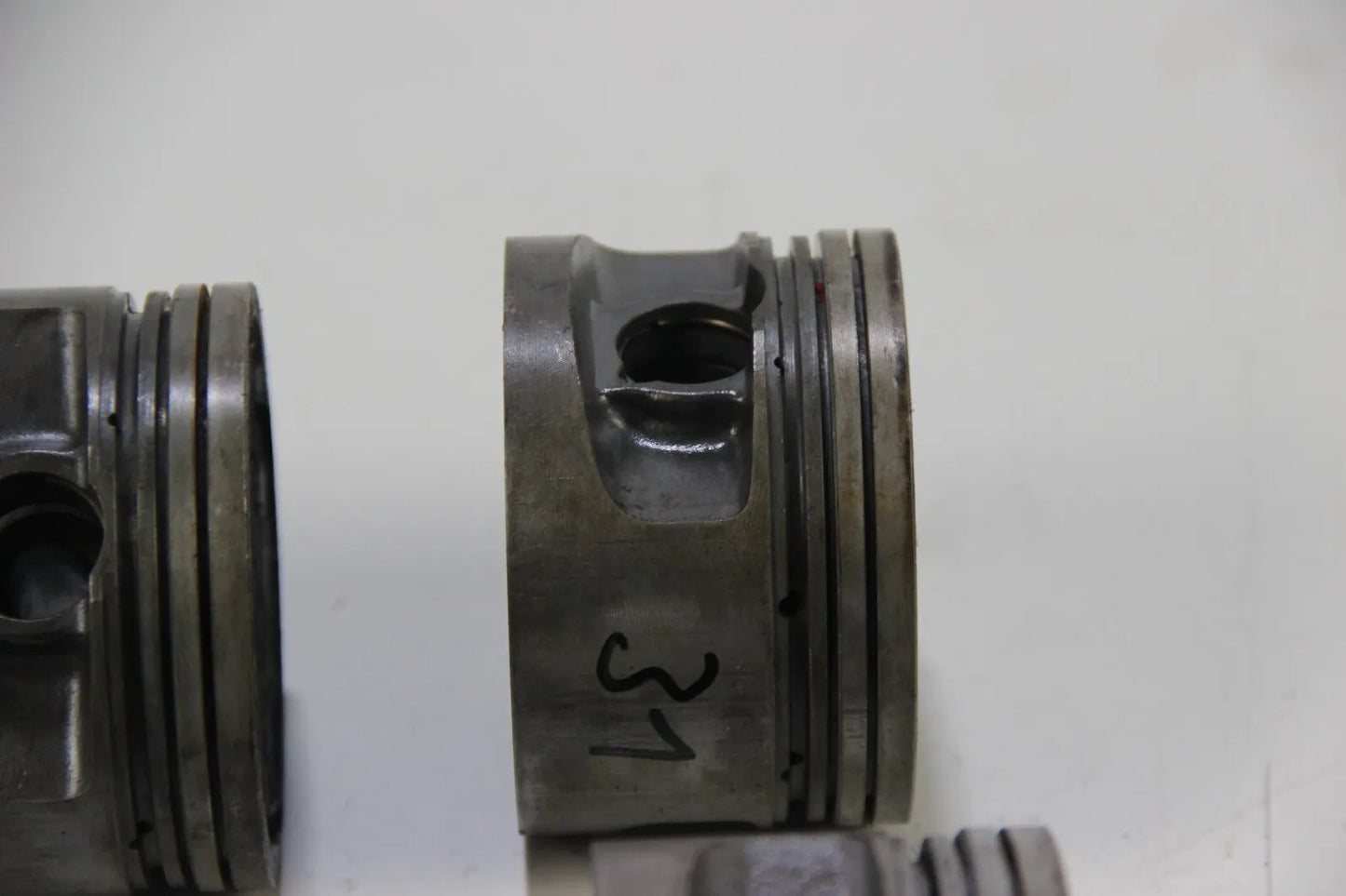 Original BMW E30 M3 S14 S14b23 2.3 4x Kolben Mahle 93v81 93,335mm  Piston