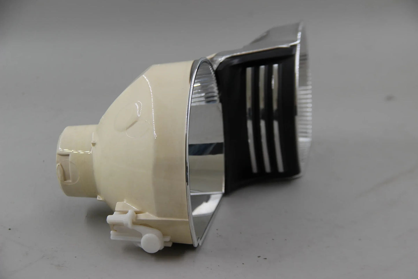 Original BMW E46 3er Scheinwerfer Halogen Gehäuse links BOSCH 1305321865