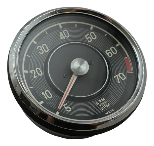 Mercedes-Benz W111 M116 3.5 V8 Drehzahlmesser Kombiinstrument 1115420016