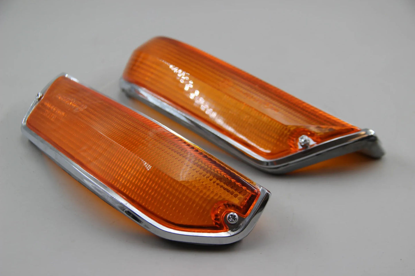 Original BMW E10 2002 Blinker Blinkerglas L + R Chrom mit Dichtung NOS K22625