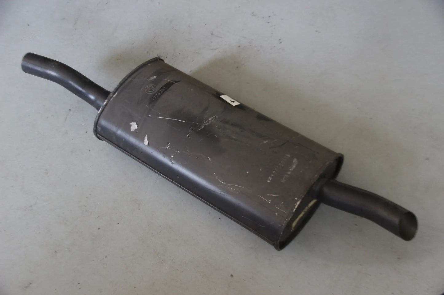 Original BMW E36 Compact Endschalldämpfer 1723382