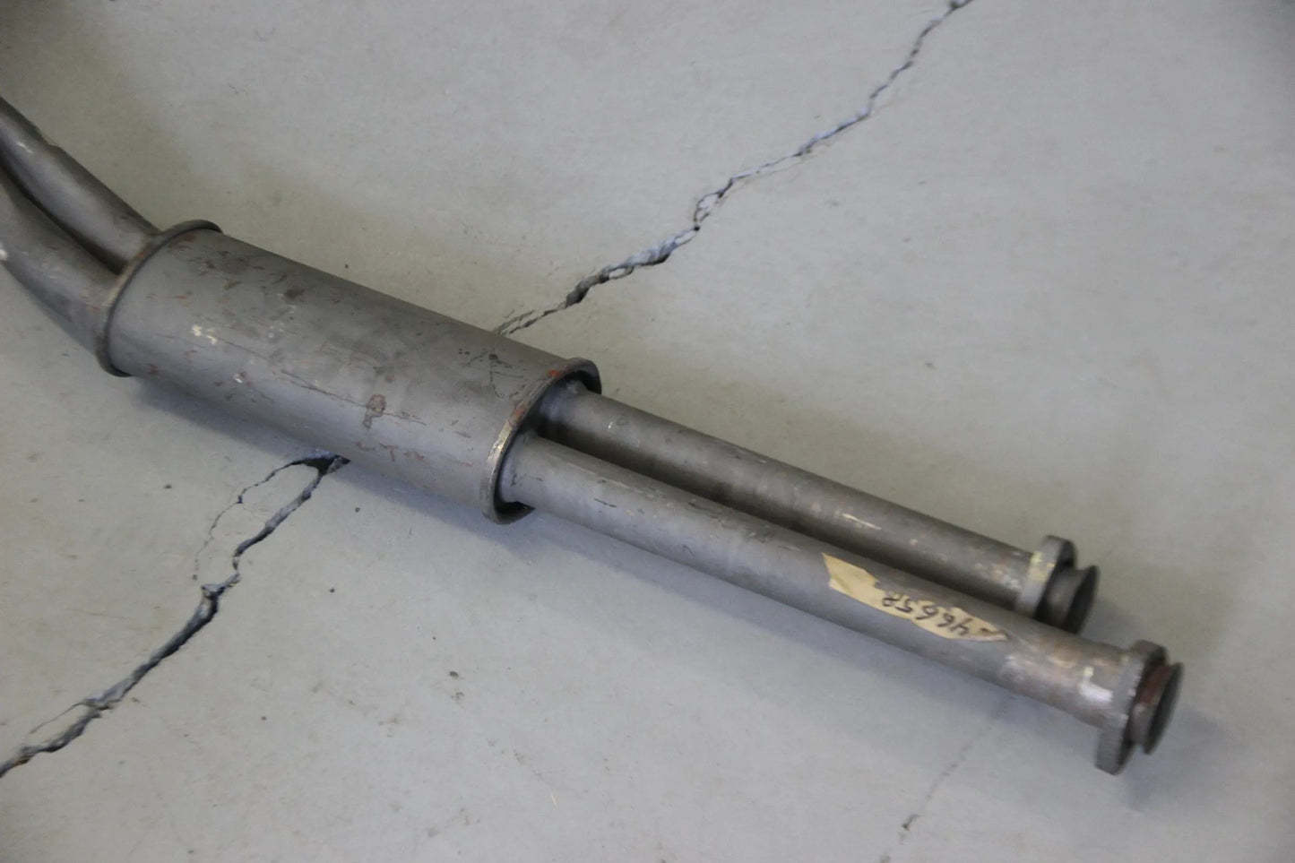 Original BMW 3er E21 323i M20 Limousine Vorschalldämpfer NOS NLA 18121246658