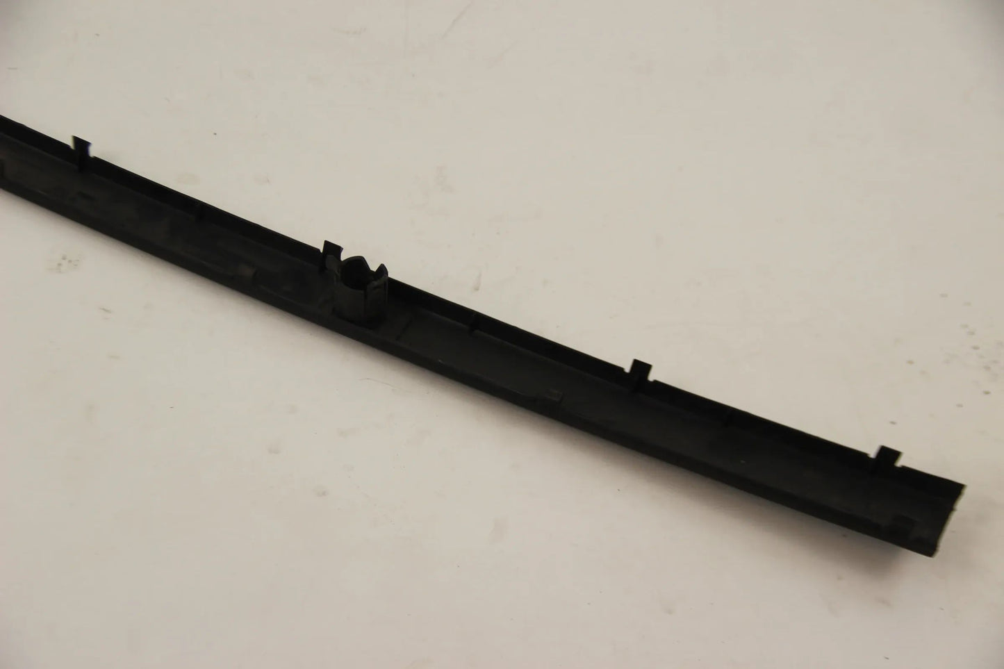 Original BMW E39 520i 523i 528i 535i 540i Limousine Stossleiste 51128159376