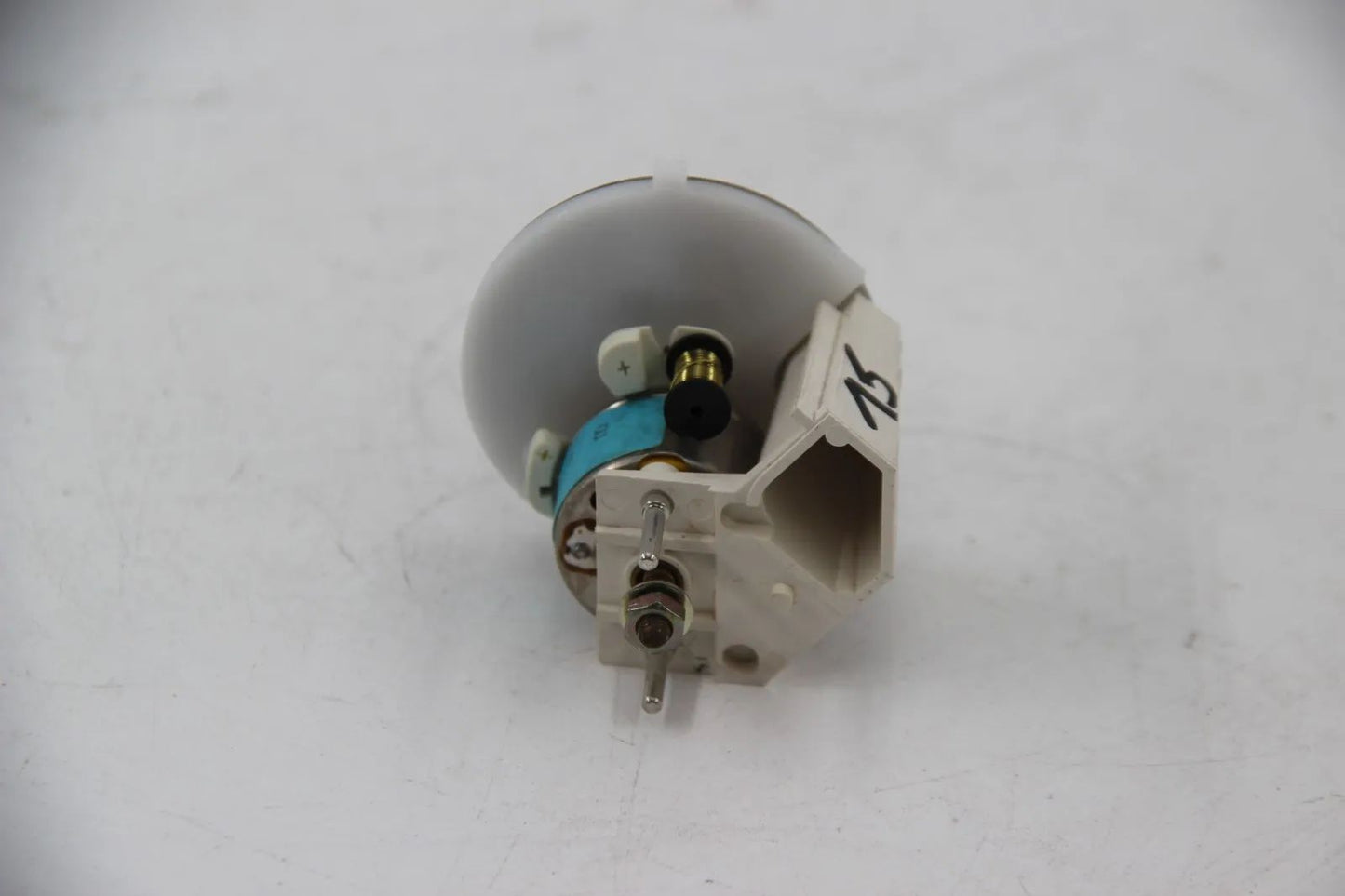 Original BMW E30 3er 316i-325i  Tankanzeige VDO Instrument Fuel Gauge 1374824