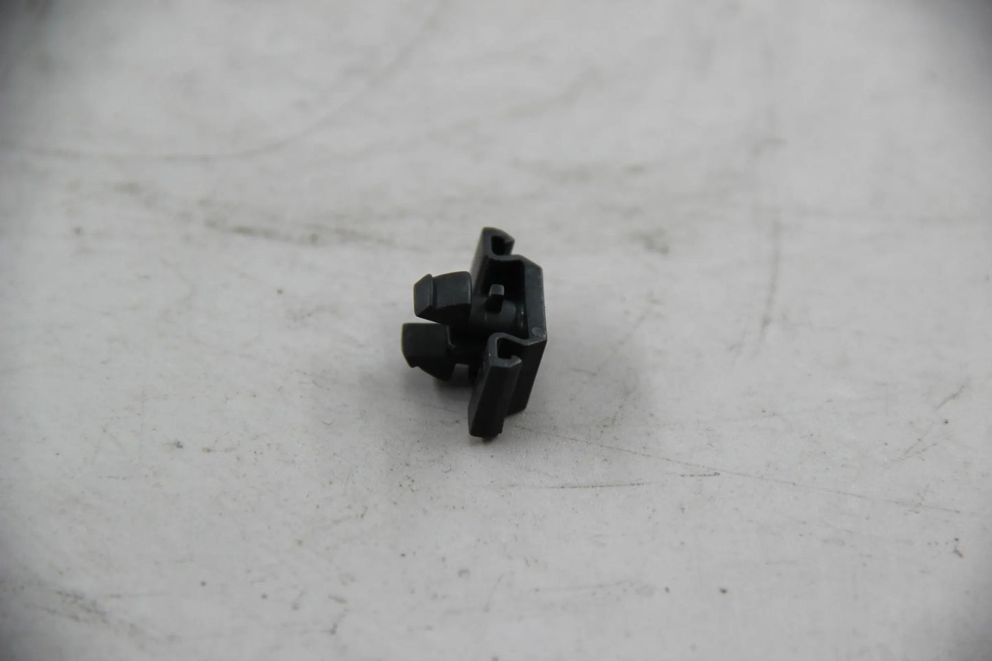 Original BMW E36 316i 318i 320i 323i 325i 328i M3 Klammer NOS NLA 51138144998