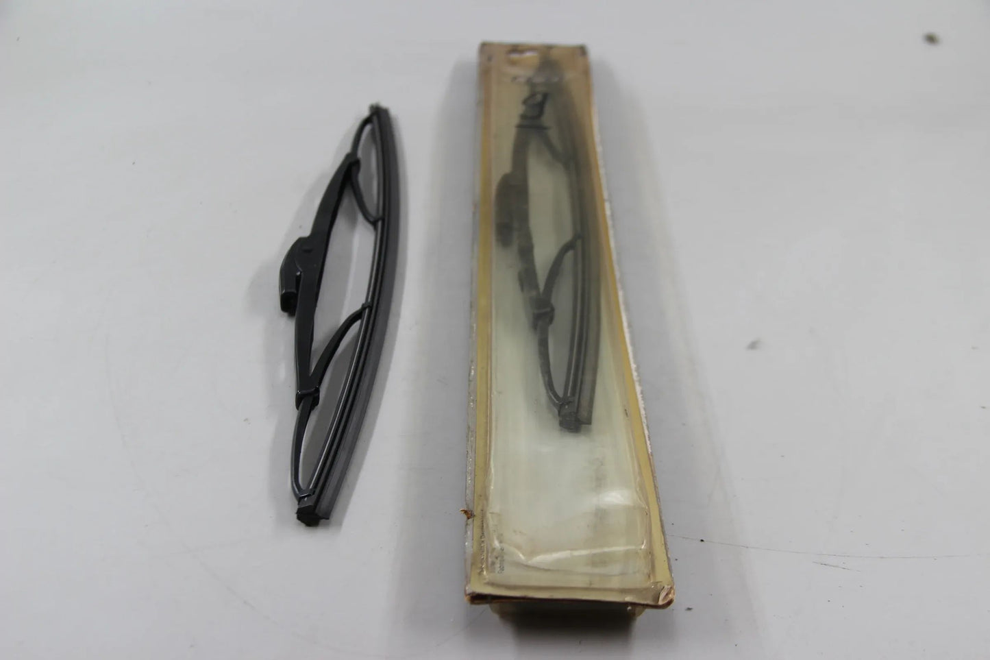 Original BMW E10 1502-2002tii E3 NK 2x Wischblatt BOSCH 380 BLACK 61611357254