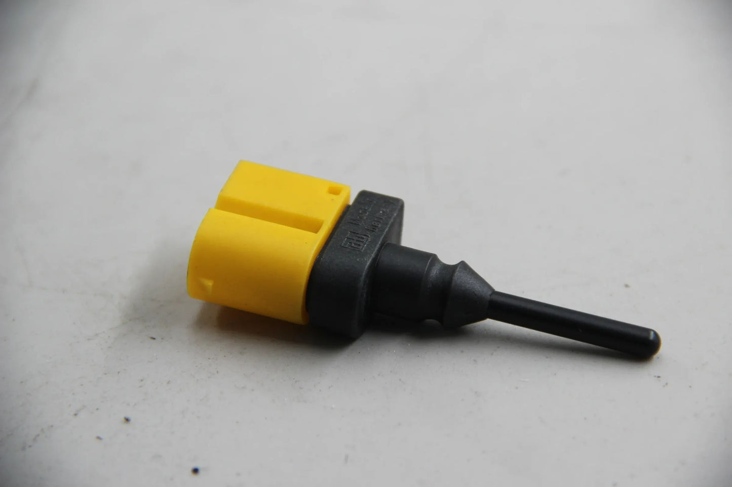 Original BMW E30 E36 E34 E32 E31 Z3 Aussentemperatursensor NOS NLA 65818350779