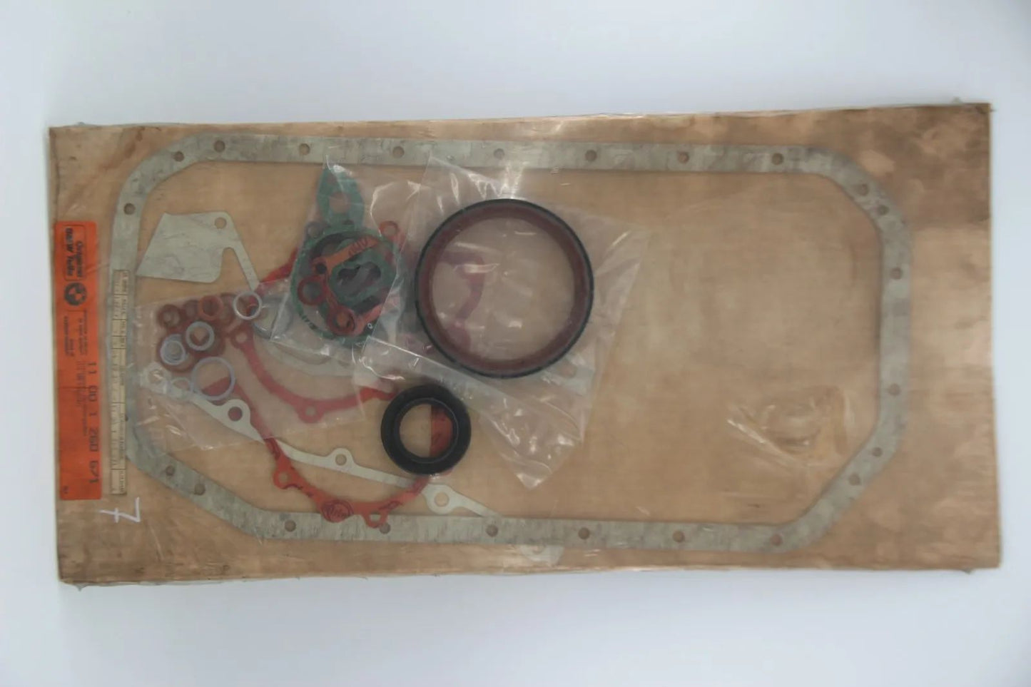 Original BMW E12 518 Dichtungssatz Kurbelgehäuse NOS 11001260671
