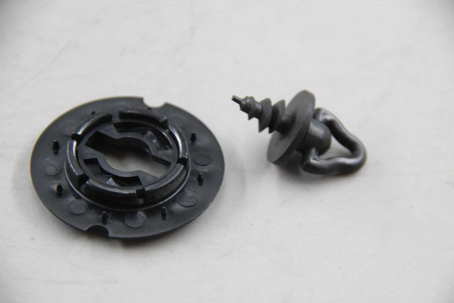 Original BMW E30 E36 E28 E24 E23 Z1 Z3 5x Drehverschluss Anthrazit 51471919171