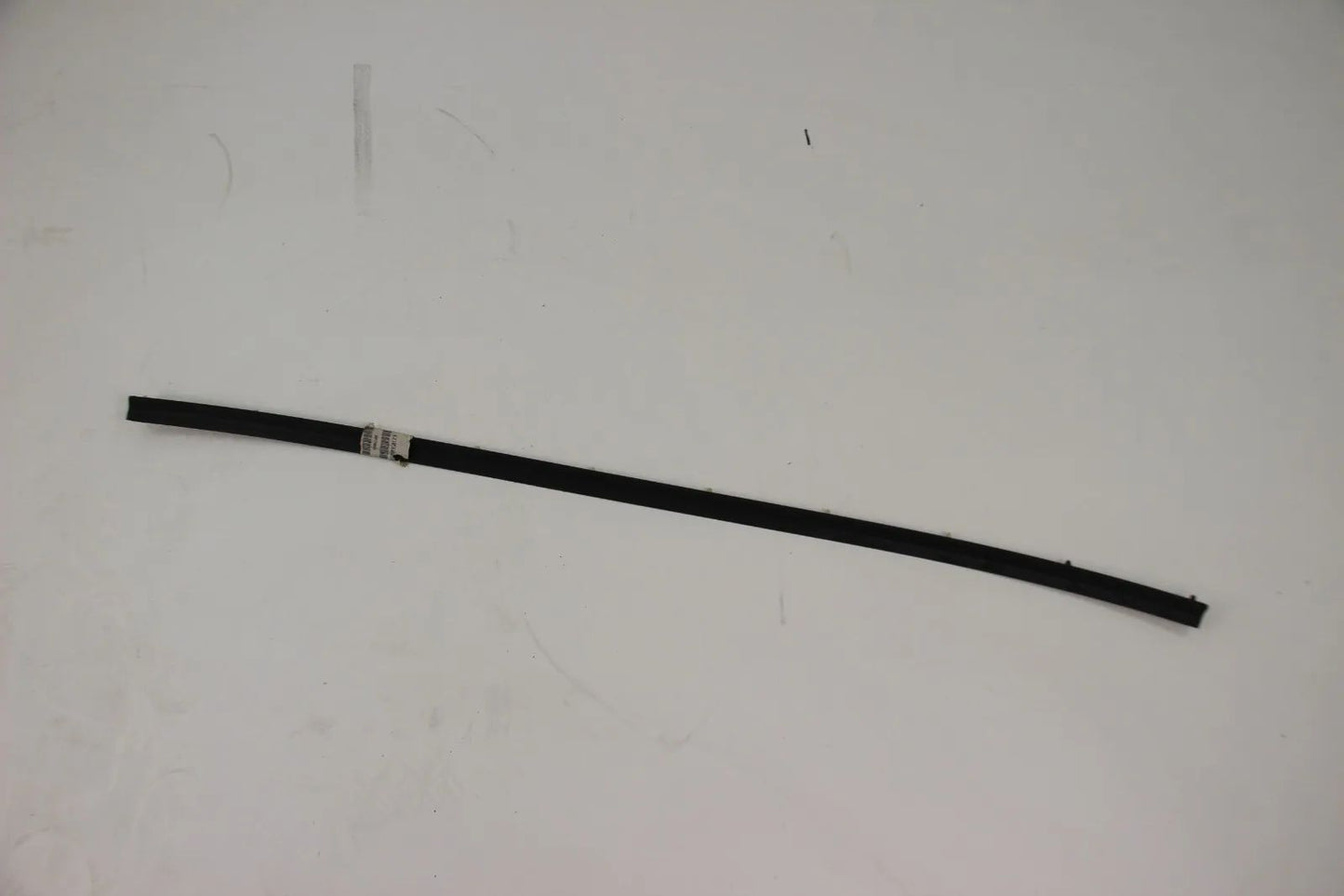 Original BMW E39 5er 520i-540i Dichtung Türfuge Einstieg vorne links 51218202675