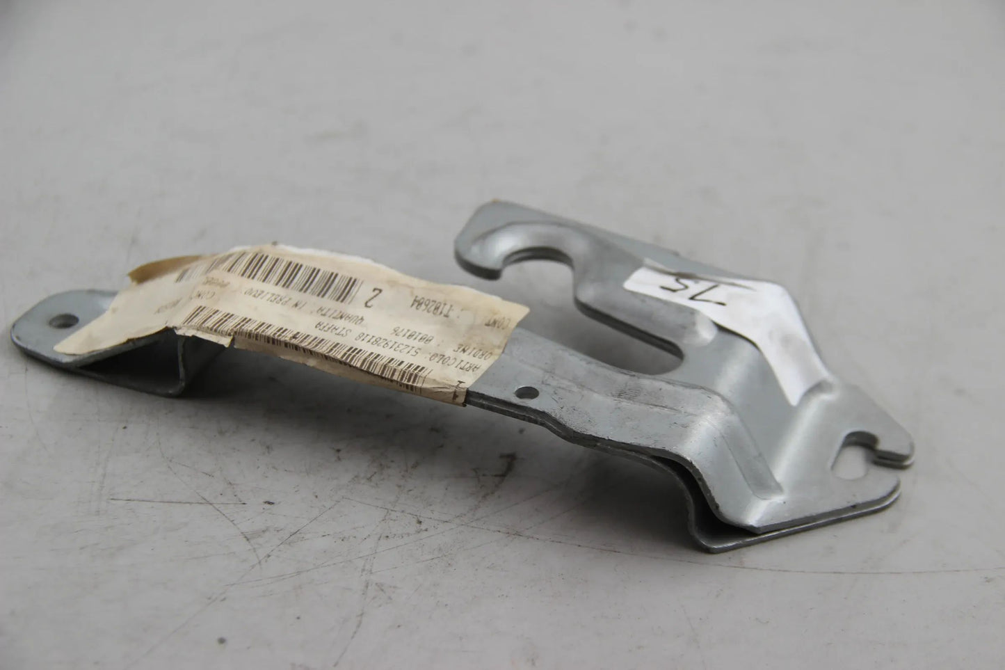 Original BMW E34 518i-540i M5 E32 730i-750i Z1 Schliessbügel rechts 51231928118