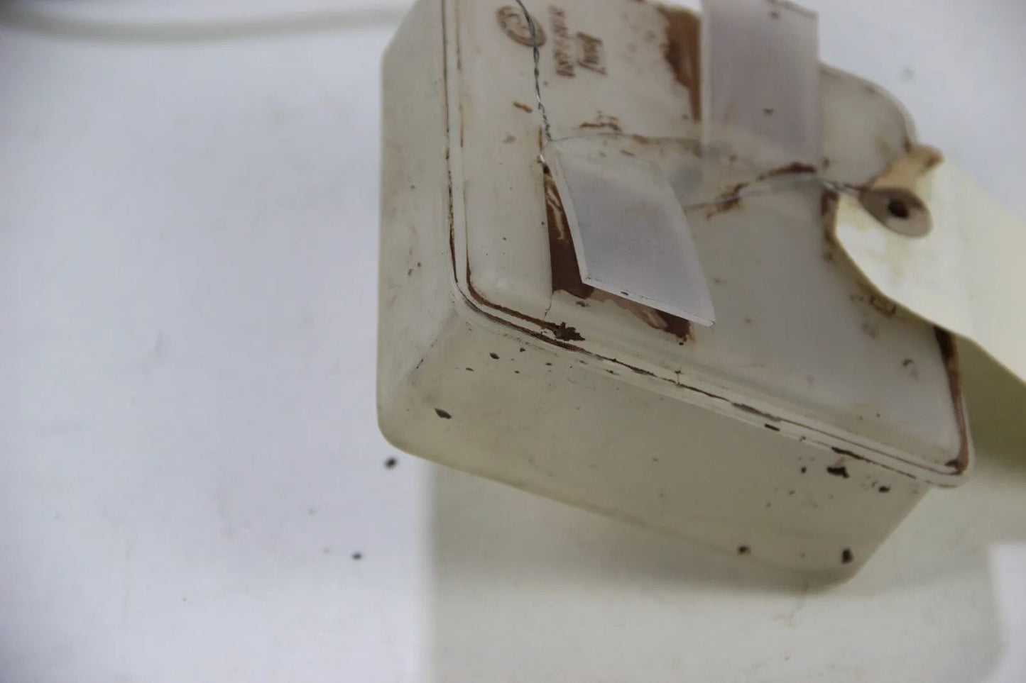 Original BMW E30 320i 325i M3 Batterie Überlauf 1374963 6-Zylinder Behälter 3er