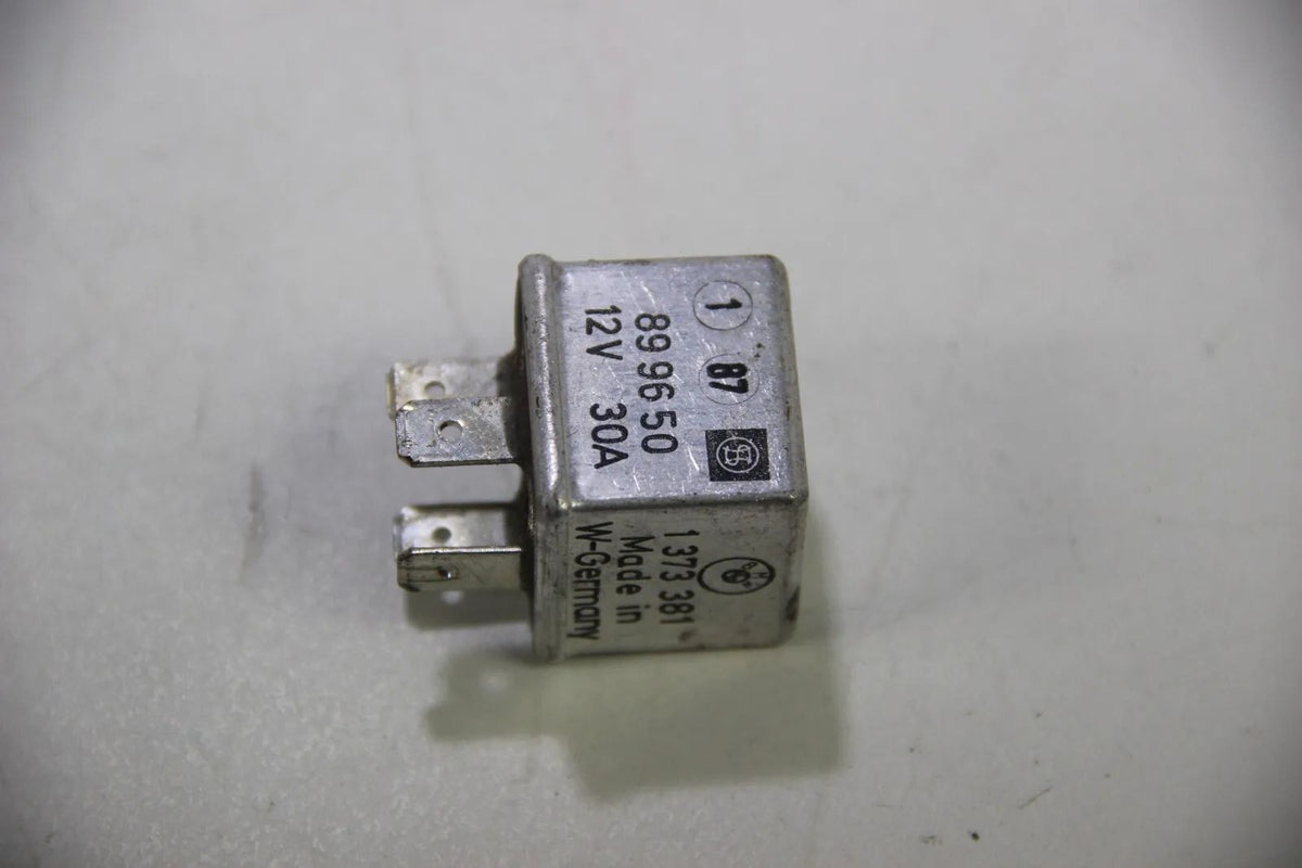 Original BMW E30 E28 E24 Diodenrelais Mehrzweckrelais Relay 61311373381