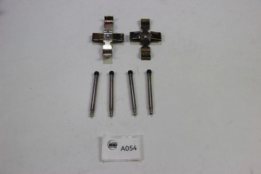 Original BMW E12 Zubehör Belagsatz 34211150554 Bremssattel Zubehör Clips