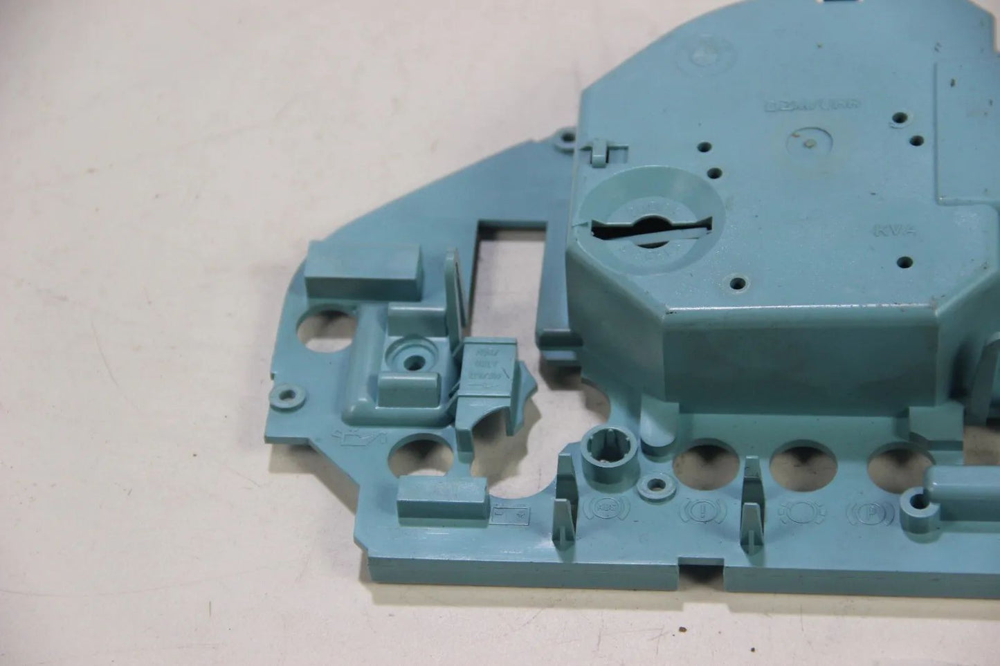 BMW E30 316i-325i 325e Kombiinstrument Abdeckung Rückplatte Blau 1385582