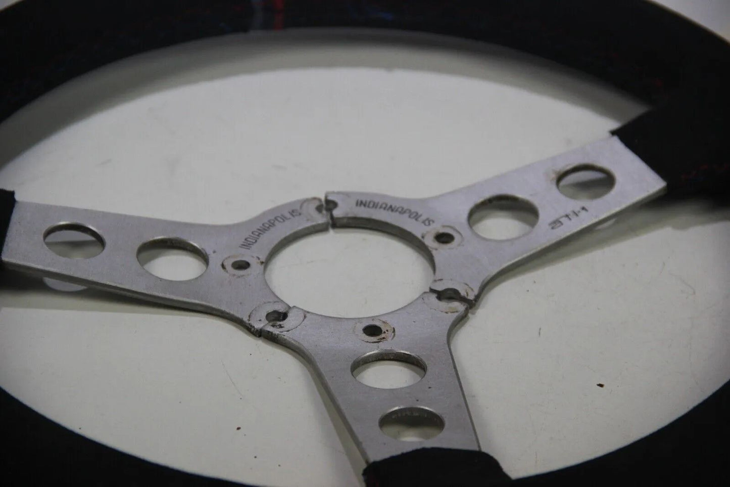 BMW E9 E3 E12 E24 E21 italvolanti Indianapolis ATI 1 frisch bezogen Alcantara