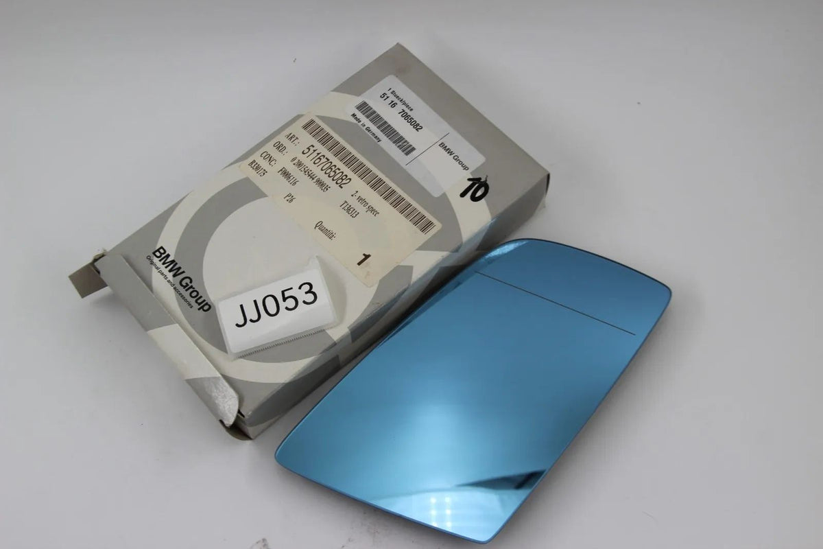 Orig BMW E60 E61 E63 E64 Spiegelglas beheizt Weitwinkel rechts NOS 51167065082