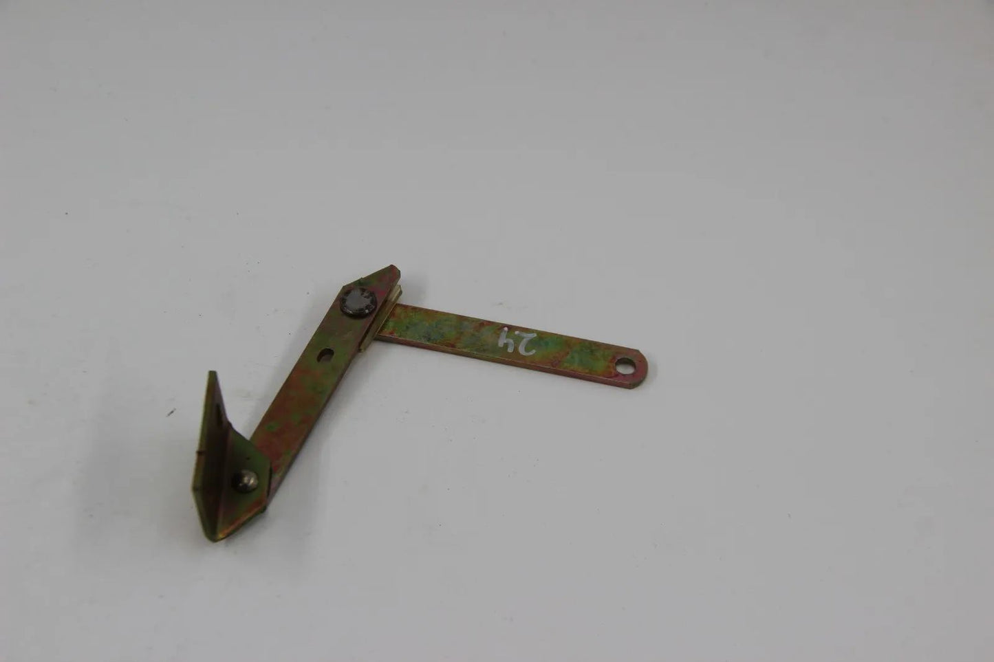 BMW E24 628 CSI - M635 CSI E12 5er Gelenk Handschuhfach 51161817522 Neu