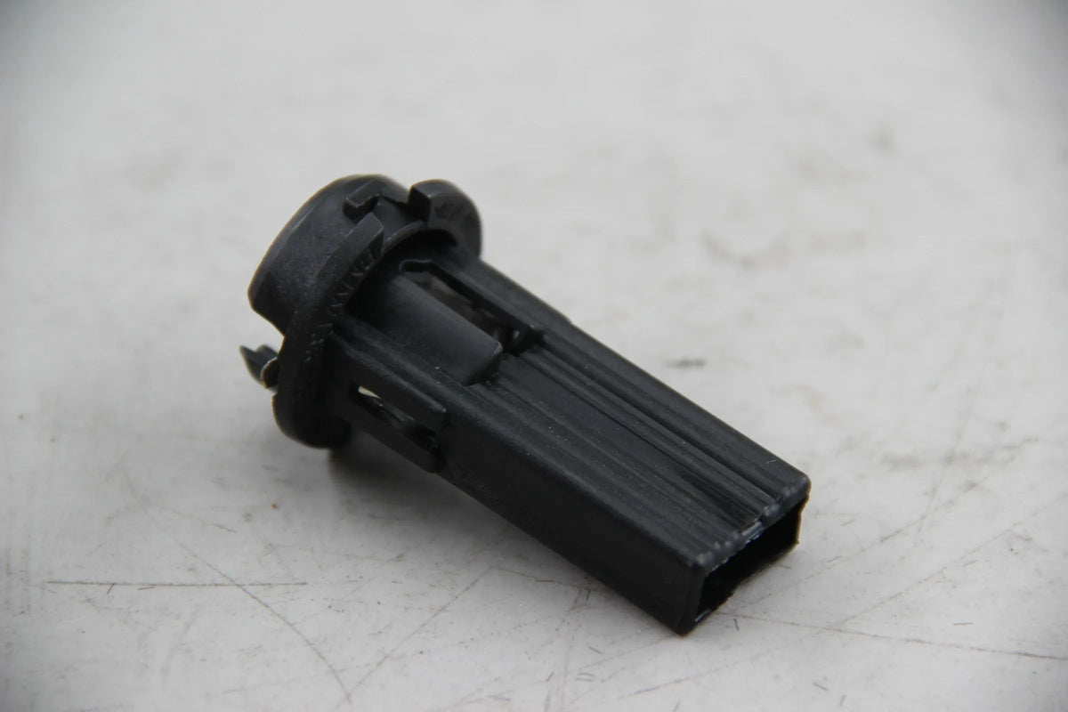 Original BMW E36 316i-328i M3 E38 E53 Lampenfassung schwarz NOS NLA 63211387365