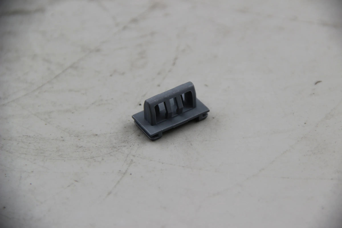 Original BMW E61 E83 E53 E70 Clip Panorama Glasdach NOS NLA 51447123304