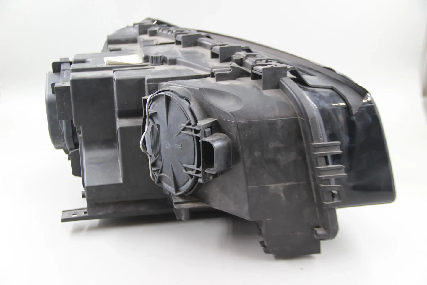 Original BMW X3 E83 1.8d-3.0d Scheinwerfer links XENON Blinker weiss beschädigt 63127162193