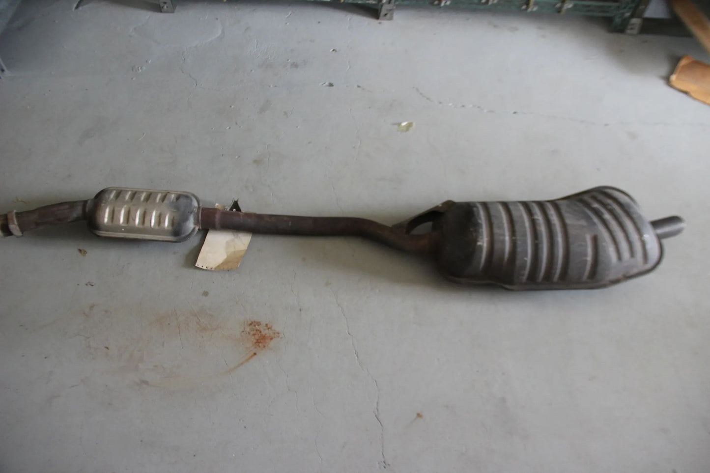 Original BMW E36 318is Endschalldämpfer Vorschalldämpfer 1742265