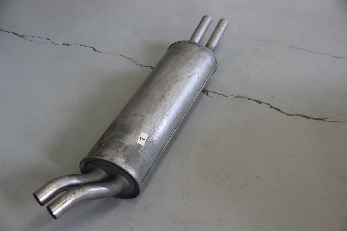 Original BMW 7er E23 735i M30 745i S38 Limnousine Nachschalldämpfer 18121175019