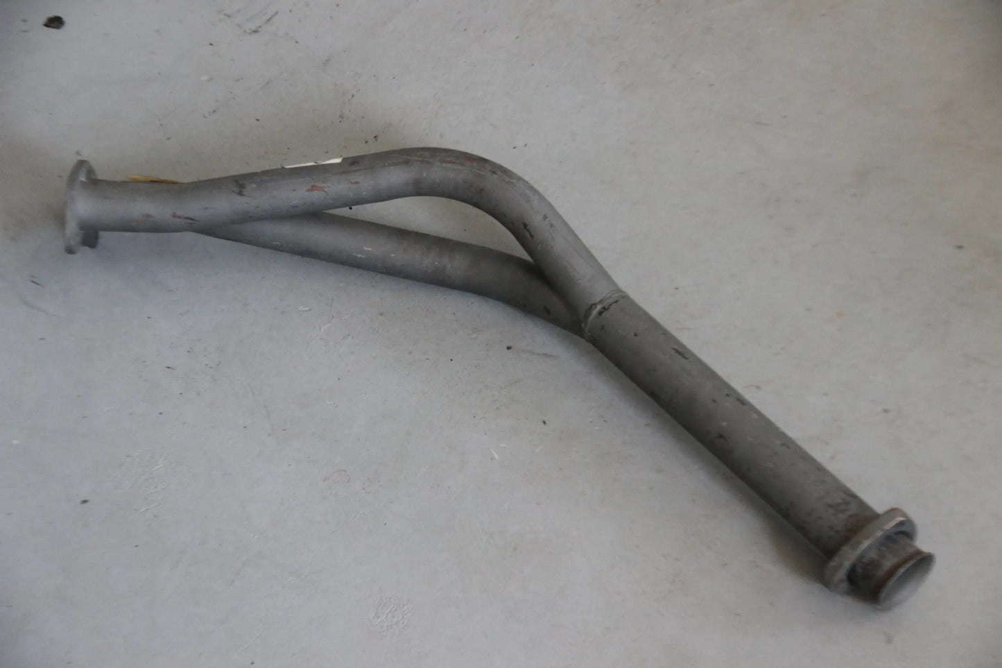 Original BMW 5er E12 518 M10 520 M10 520i M10 Limousine Abgasrohr 18111245312