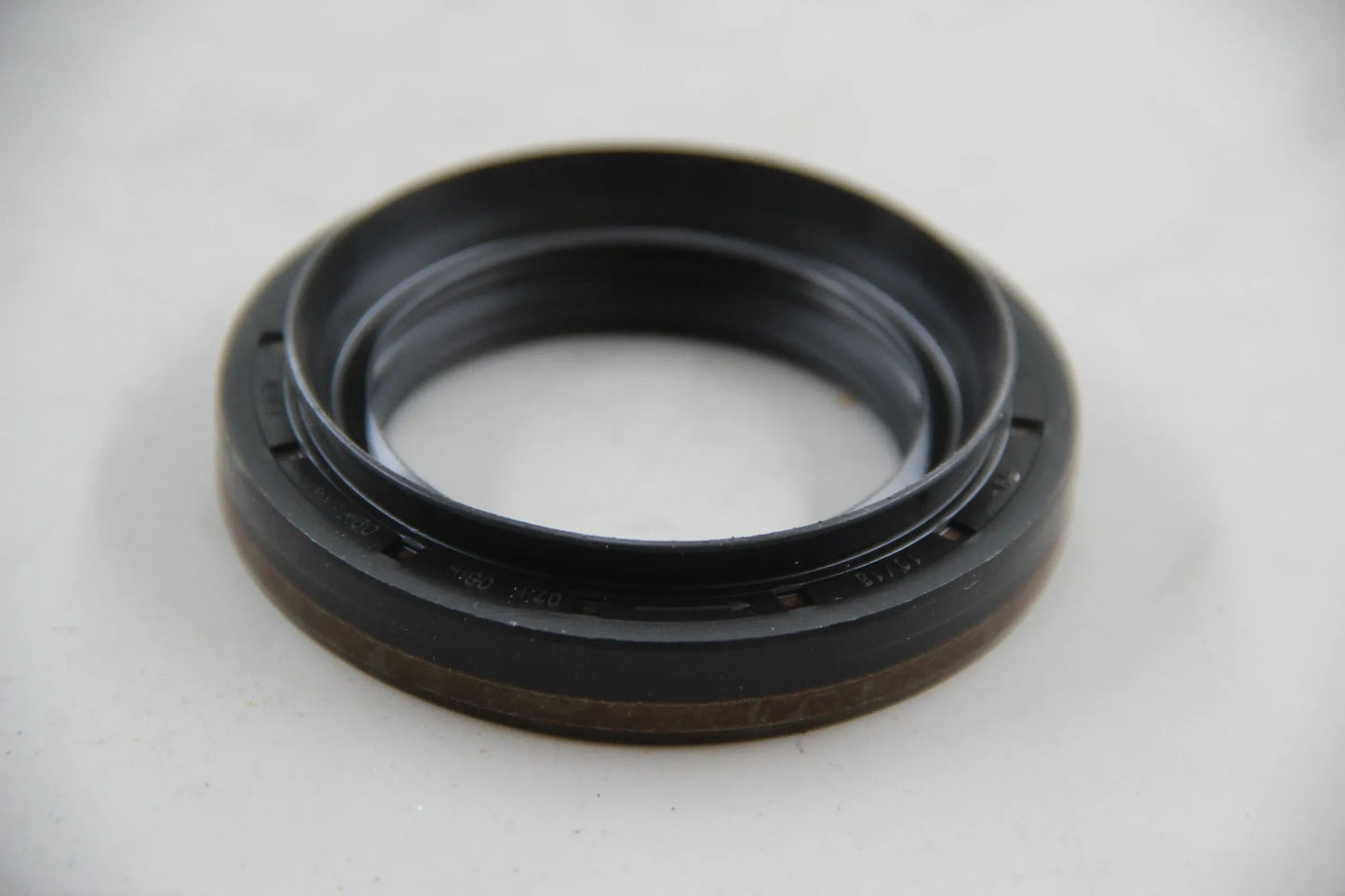 Original BMW E46 E90 E91 E92 E60 Wellendichtring 44X69X10/15 31521428678