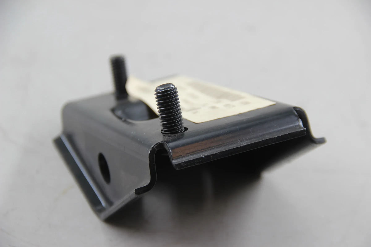 Original BMW E34 518i 520i 525i 530i 535i 540i M5 Halter NOS NLA 51111944299