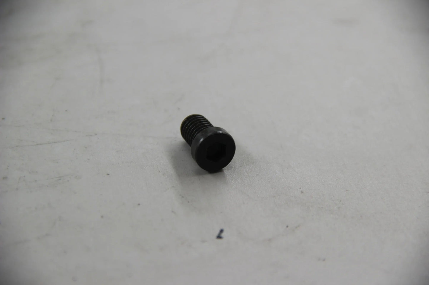 Original BMW E82 E21 E30 E12 E60 E23 Innensechskantschraube M8X12 34111123072