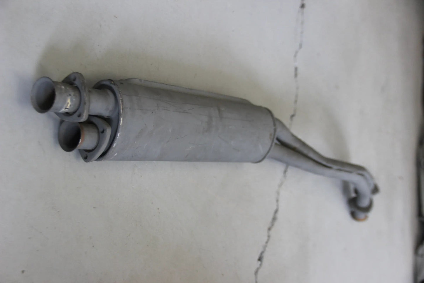 Original BMW E21 323i M20 Limousine Vorschalldämpfer 18121175908