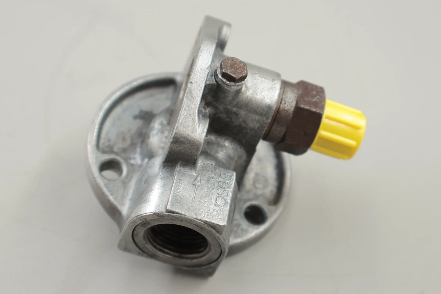 Mercedes W113 W111 W108  Zusatzeinspritzventil Kaltstartventil Bosch 0437900009
