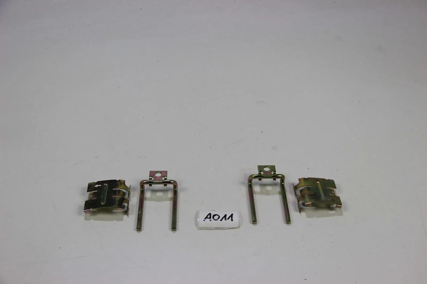 Original   Bendix  Zubehörsatz für Scheibenbremsbeläge 222 01 024 VW Jetta Golf