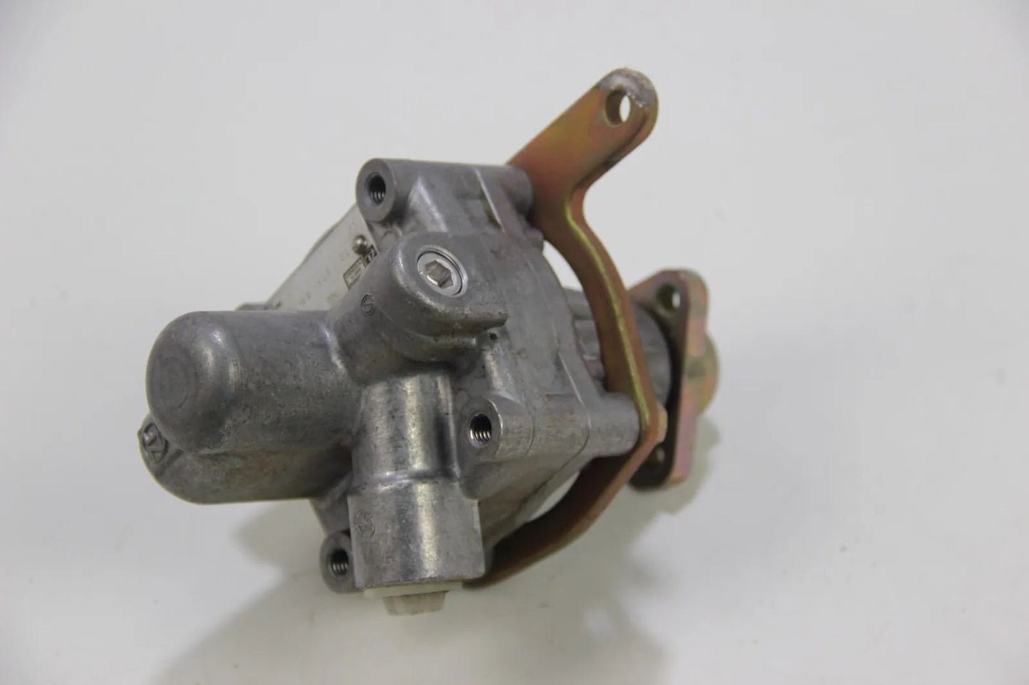 NEU BMW E30 3er E24 6er E28 518-535i Servopumpe Flügelpumpe 110Bar 32411133969