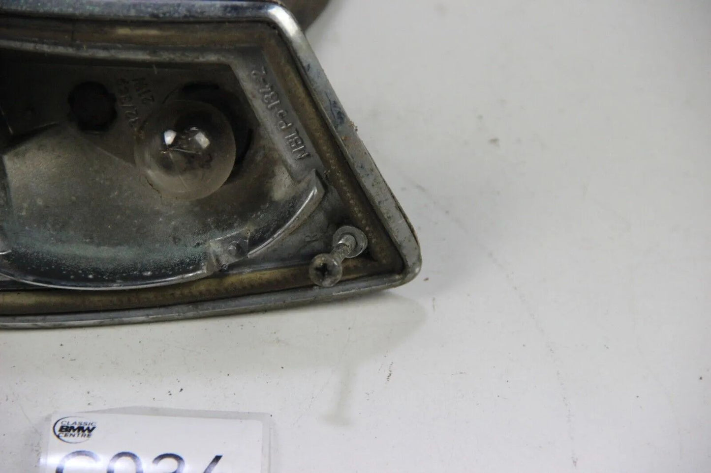 Original BMW E3 2500-2800 s si 3.0 bav Blinker Gehäuse vorne Rechts Hella