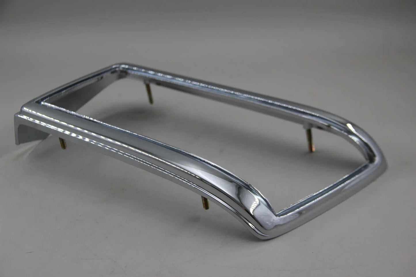 Original BMW E12 518-528 Rücklicht Chromrahmen Ziehrrahmen links 63211354421