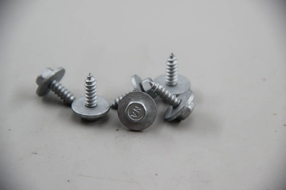 Original BMW E81 E30 E12 E28 6x Sechskantblechschraube ST4,8X16-ZNS3 07119901299