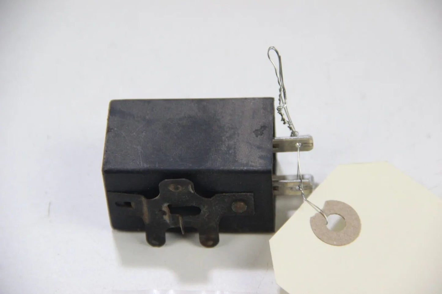 Original BMW E30 Relais Gurt Sicherheitsgurt Zeitsteuergerät 1372719 Relay 3er