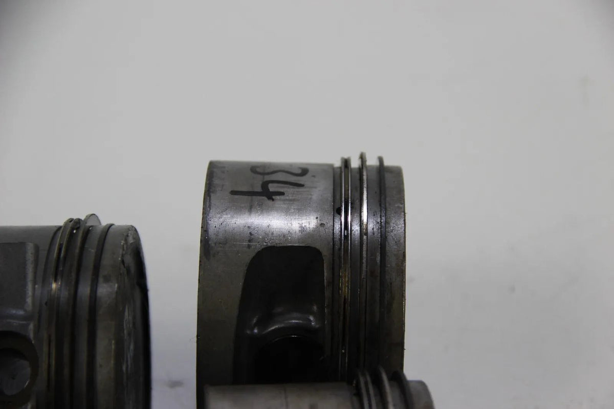 Original BMW E30 M3 S14 S14b23 2.3 4x Kolben Mahle 93v81 93,335mm Piston