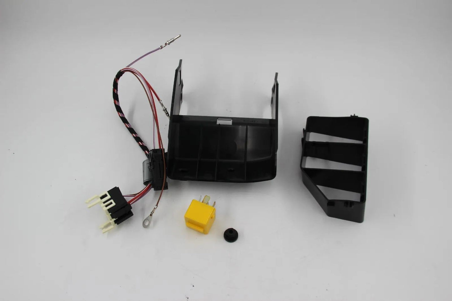 BMW Reperatursatz Service Relais 2x Halter Adapterleitung Mutter 61139060647 NOS