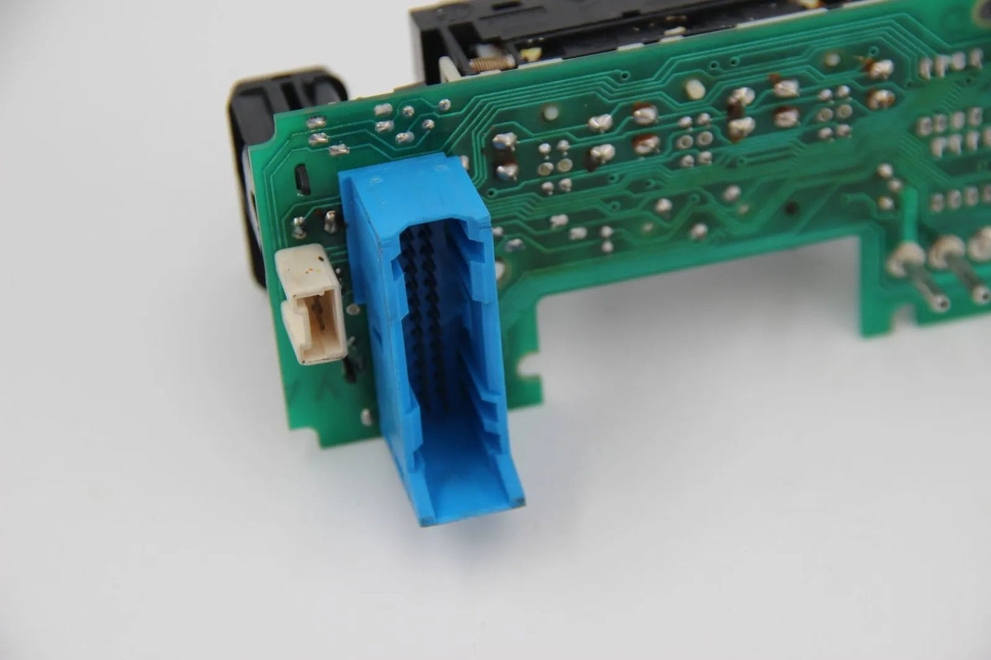 BMW E34 M5 3.8 E32 750iL/S Leiterplatte Bedienteil Klimaautomatik  6411139